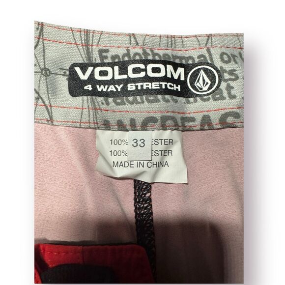 Volcom Red Board Shorts Size 33" Swim Trunks Retro‎ Abstract Y2K Swim Trunks - Picture 4 of 4